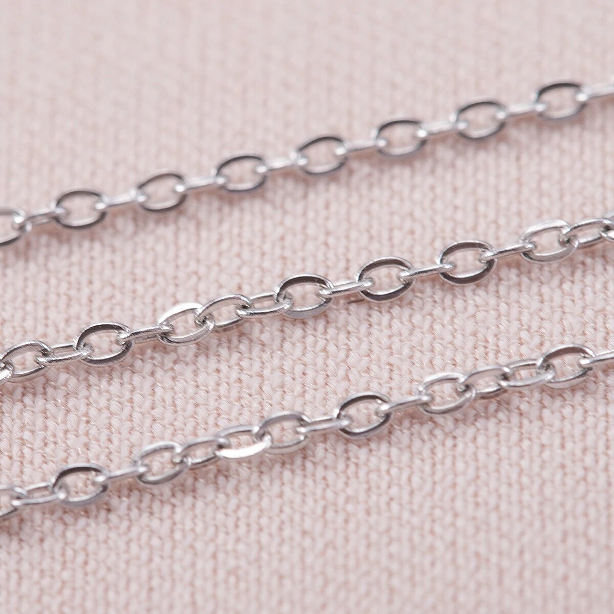 10 metrów cienkich łańcuszków  – Body Jewellery recenzja i cena